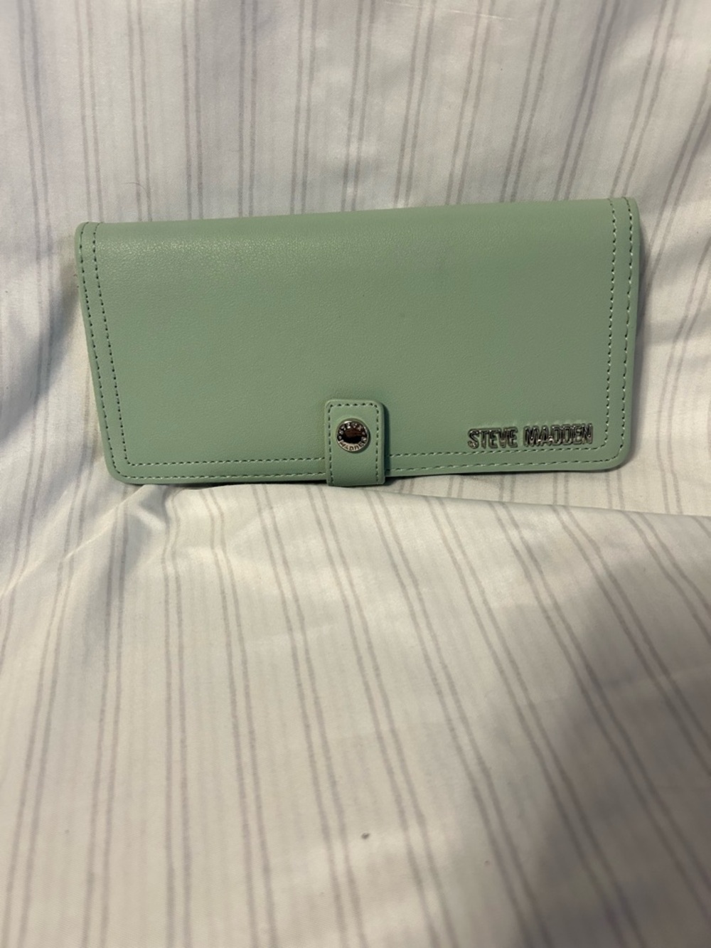 Steve Madden Mint Green Women's Wallet Clutch